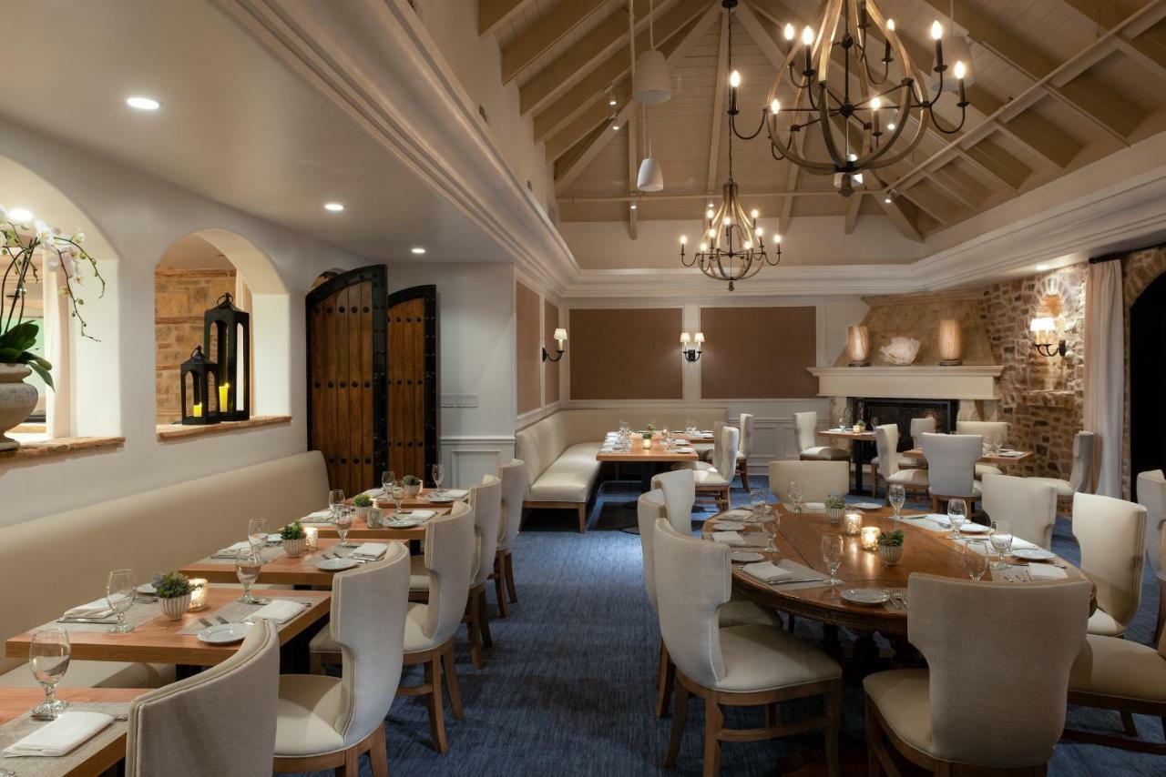 Westlake Village Inn Hotel 4*
